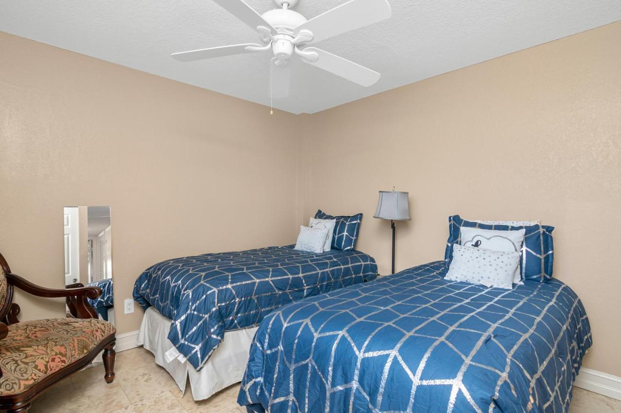 Tropical Oasis 809 Apartment North North Naples Екстериор снимка